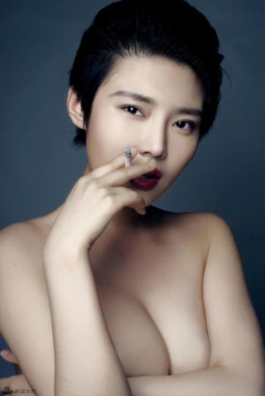 欧美shemale_BD英语动漫免费观看