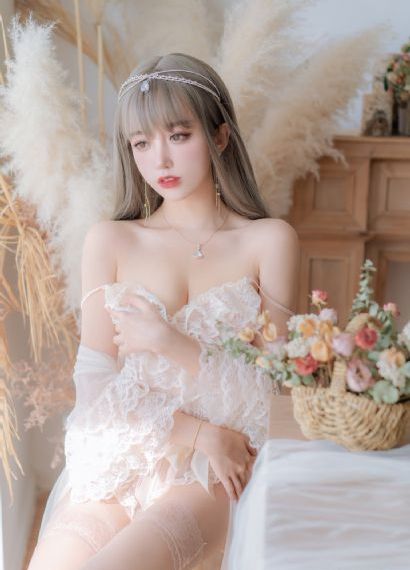 qq头像女生欧美_720手机在线看