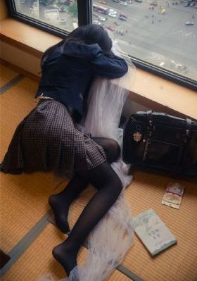 学生玩弄老师的私密部位_BD英语高清迅雷在线观看