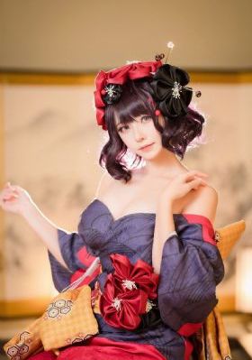 日韩欧美高级感内衣秀_720迅雷电影在线