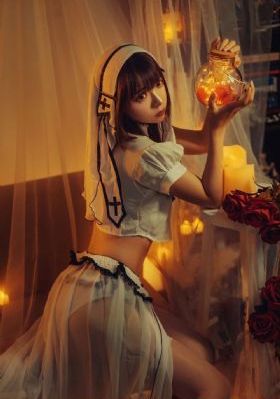 欧美胖女模特_超清高清完整版播放