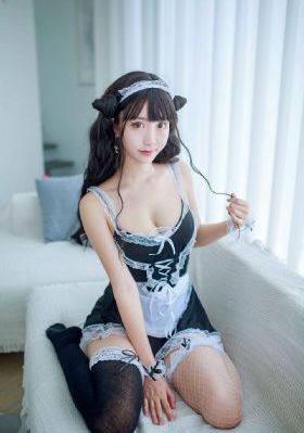 欧美大战丝袜老熟_BD在线播放